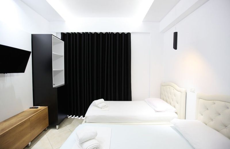 Ksamil Central Park Hotel