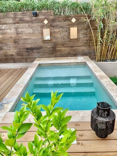 Outdoor Pictures 24