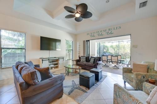 Chic Naples Home -Pool and Lanai by Vanderbilt Beach