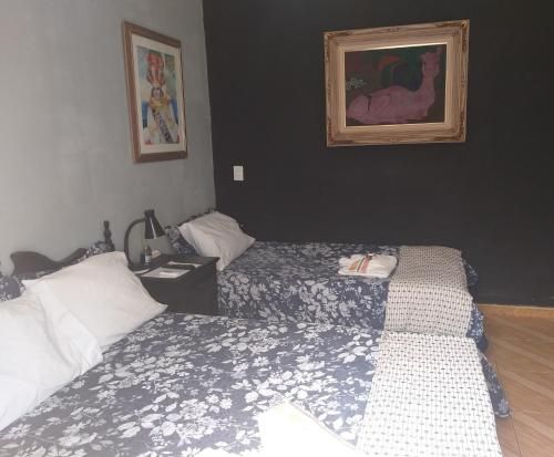 Hostel Suite Home