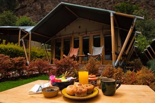 Outdoor Pictures 24