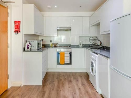 Ws Apartments - Luxury 1 bed in Watford Central