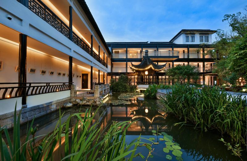 Blossom House Tongli LizeNvxue
