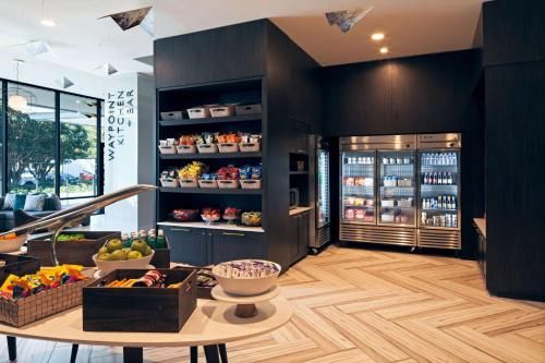 Homewood Suites by Hilton Los Angeles International Airport