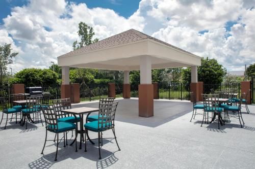 Candlewood Suites Miami Executive Airport - Kendall