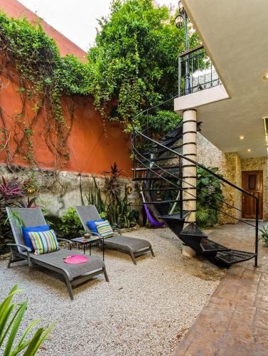 Casa Del Maya Bed & Breakfast