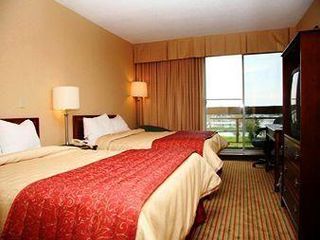 Hotel pic Ramada by Wyndham Belleville Harbourview Conference Center