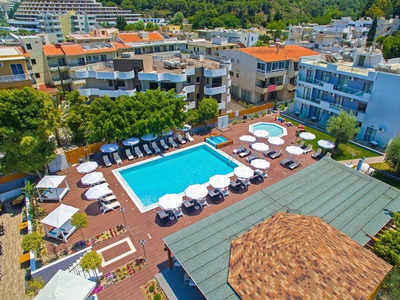 Hotel Photo 1