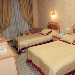 NearBy Hotel