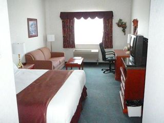 Hotel pic Coast Abbotsford Hotel & Suites