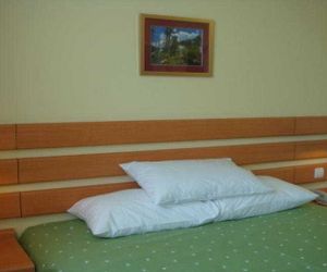 Home Inn Gezhou Dam Yichang China