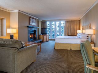 Hotel pic Hilton Whistler Resort & Spa