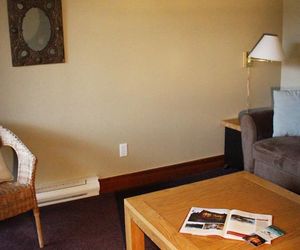 Edgewater Lodge Whistler Canada