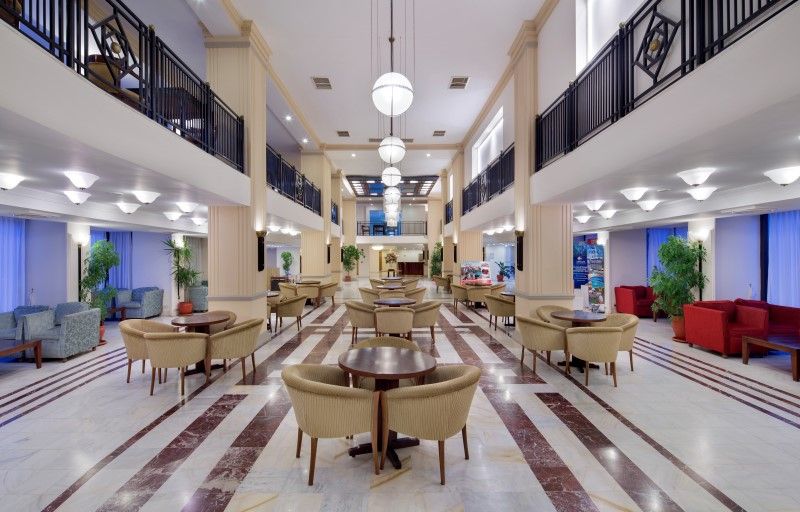 Hotel Photo 12