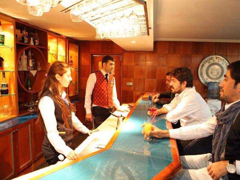 Hotel Photo 12