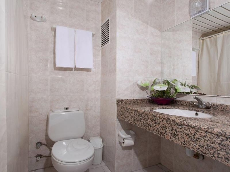 Hotel Photo 9