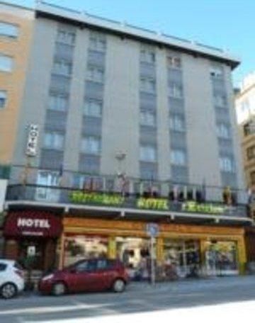 Hotel Photo 2