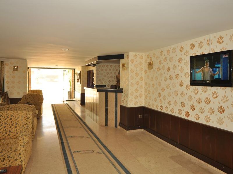 Hotel Photo 9