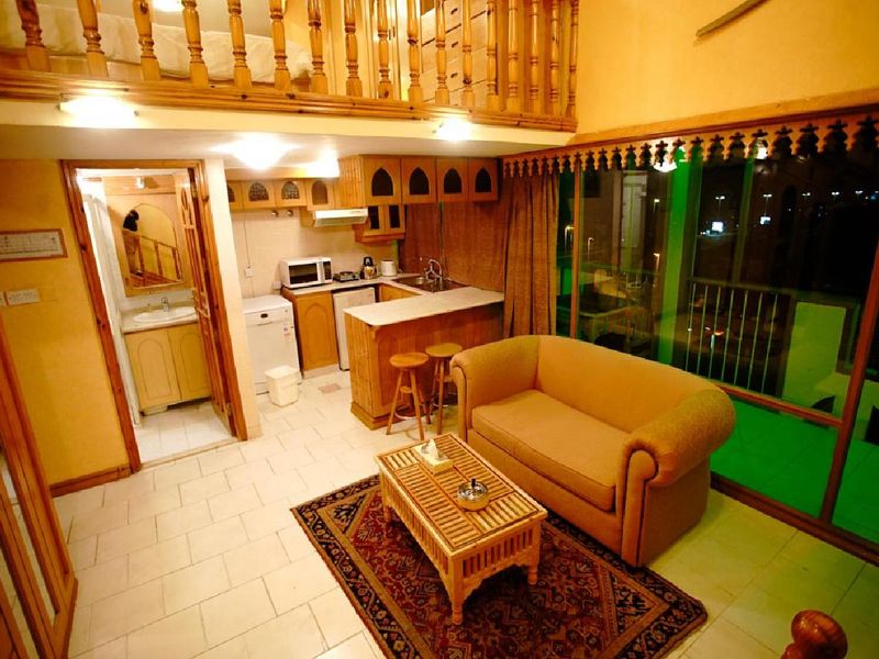Hotel Photo 6