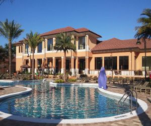 REGAL OAKS Celebration United States