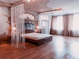 Невский проспект 32