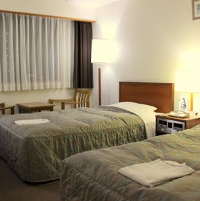 NearBy Hotel
