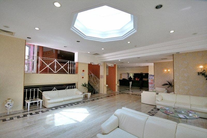 Hotel Photo 10