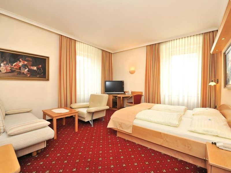 Hotel Photo 1