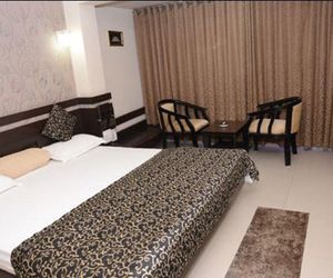 Hotel Savshanti Towers Vadodara India