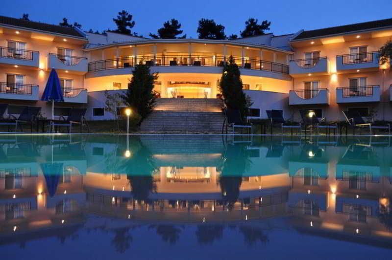 Hotel Photo 1