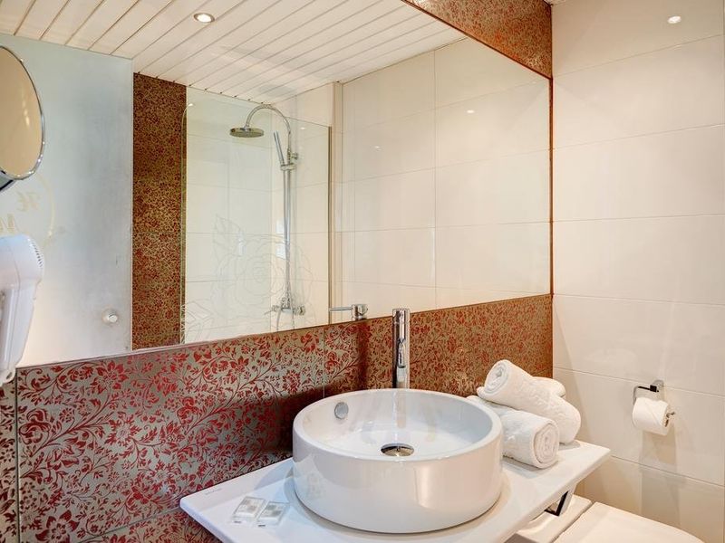 Hotel Photo 9