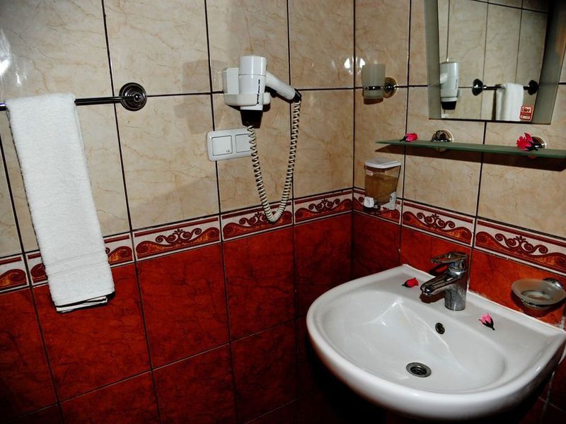 Hotel Photo 12