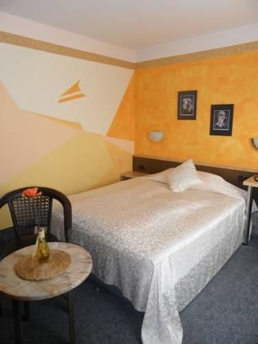 Hotel Photo 9