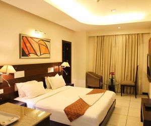 Hotel Golf View Suites Gurgaon India