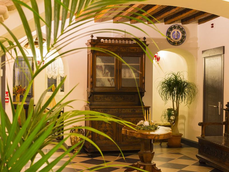 Hotel Photo 16