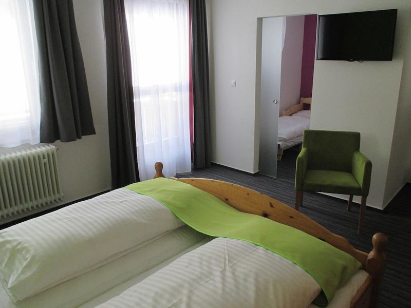 Hotel Photo 1