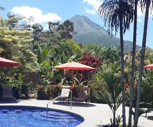 Hotel Roca Negra Del Arenal La Fortuna Costa Rica