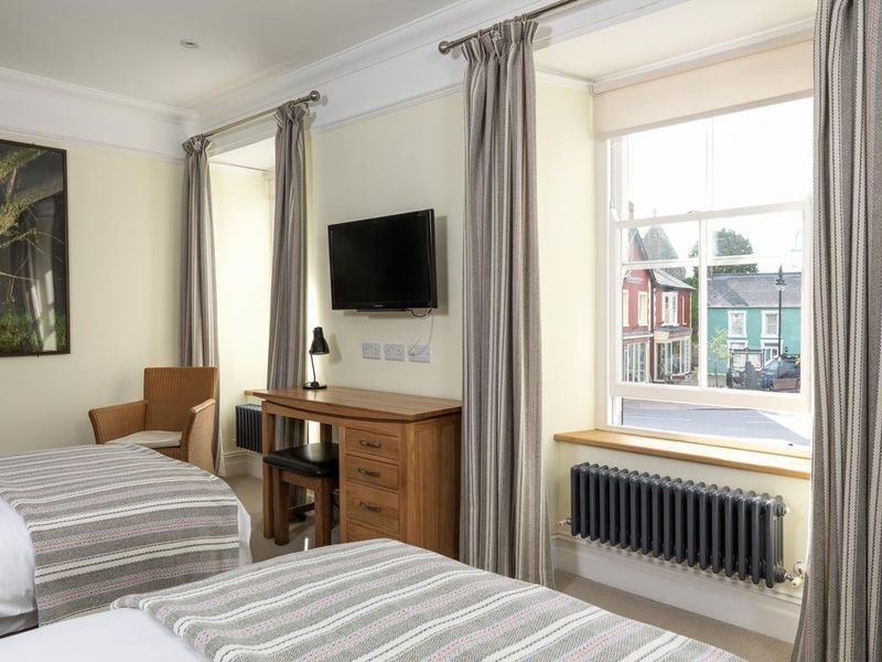 Hotel Photo 7