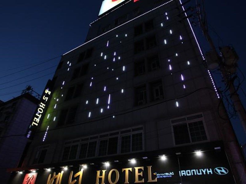 Hotel Photo 1