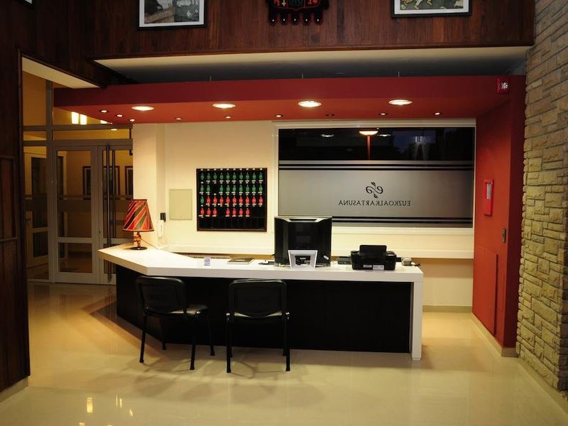 Hotel Photo 8