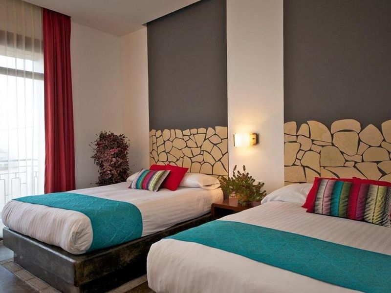 Hotel Photo 4