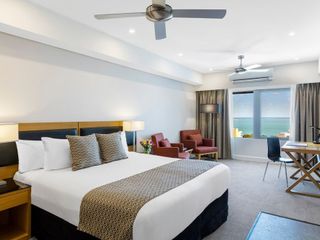 Фото отеля Oaks Darwin Elan Hotel
