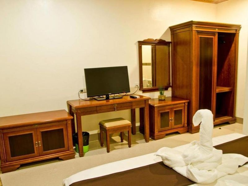 Hotel Photo 8