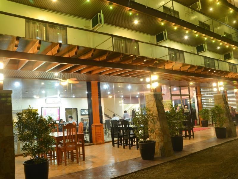 Hotel Photo 9