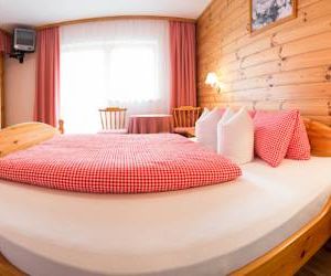 Apart-Pension Wasserfall Neustift Austria