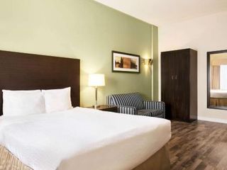 Hotel pic Days Inn by Wyndham Ste. Helene-de-Bagot