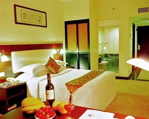 Hotel Photo 8