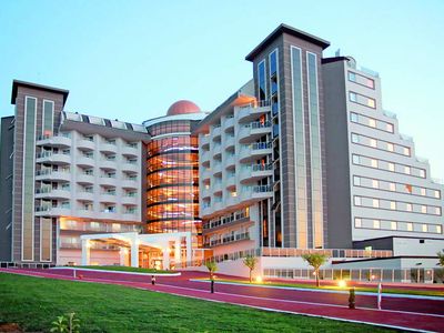 Saturn Palace Resort