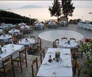 MOOND BAY Aegina Greece