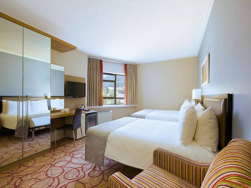 Hotel Photo 1